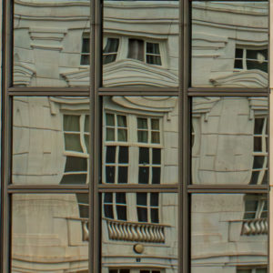 Reflet d'en face - Thème - En Carré