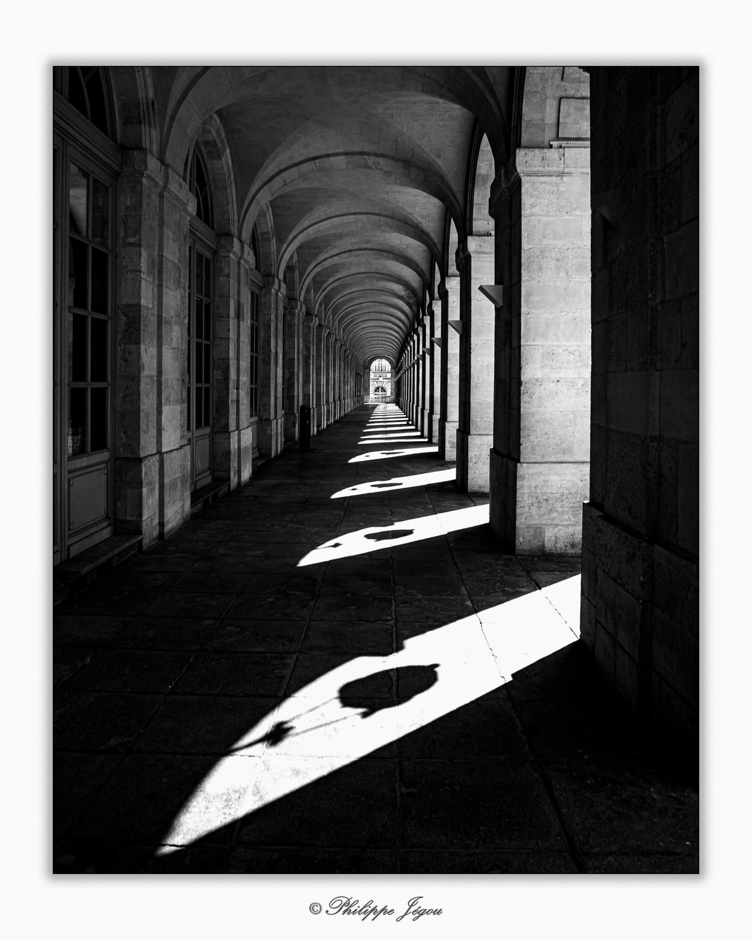 Thème Mensuel • Octobre 2026 « Ombres et lumières »